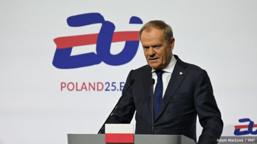 Donald Tusk: Trục xuất đối với người nước ngoài vi phạm pháp luật