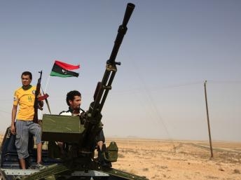 Libya: Quân nổi dậy tấn công một trong hai thành trì cuối cùng của Kadhafi