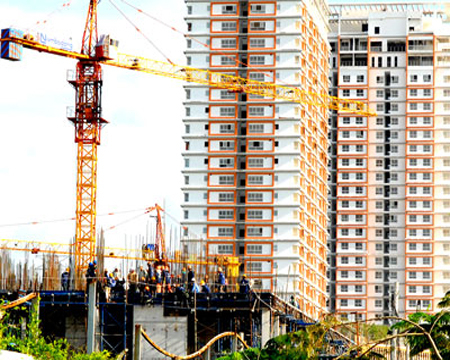 Chứng khoán BĐS vẫn lãi ‘tố’ Bộ Xây dựng đính chính sai