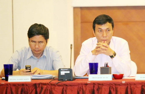 Từ chuyện những chiếc ghế ở VFF: Quân tử