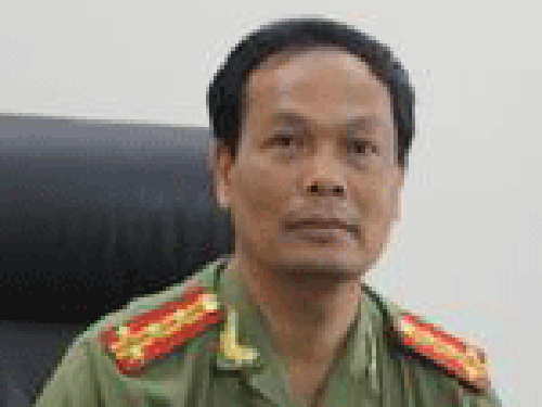 Bỏ ghi tên cha mẹ lên CMND không khó!