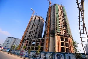 Tiền chưa chảy vào bất động sản