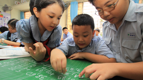 “Tháo chạy” khỏi trường quốc tế