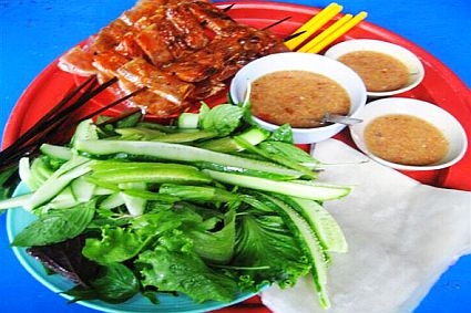 Hấp dẫn chả lụi Nam Bộ