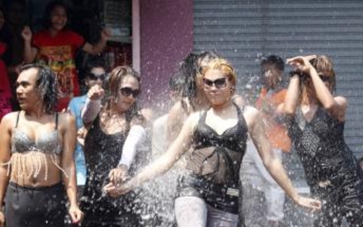 Tổng thống Miến Điện kêu gọi đoàn kết trong bài diễn văn đầu năm mới