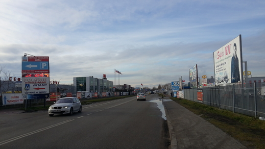 Phải thích ứng với hoàn cảnh mới