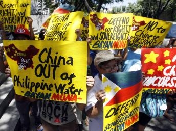 Philippines tố cáo Trung Quốc đưa thêm tàu đến vùng biển tranh chấp