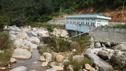 Nên dừng thủy điện vừa và nhỏ