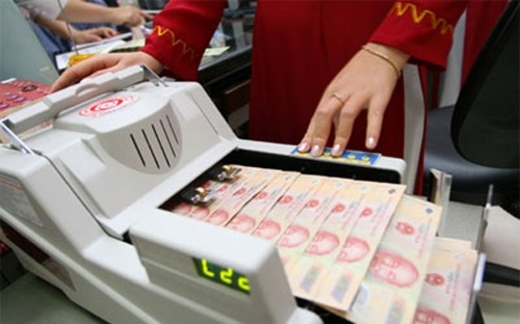 Tăng trưởng tín dụng và chuyện “vay thì đứng, đòi nợ thì quỳ”