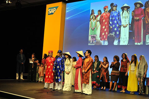 Tết xa nhà nhớ thức ăn mẹ nấu