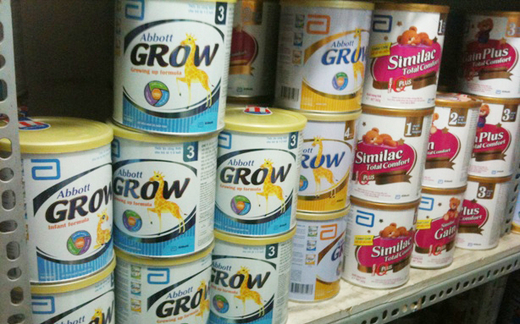 Sữa ngoại "móc túi" trắng trợn các bà mẹ Việt?