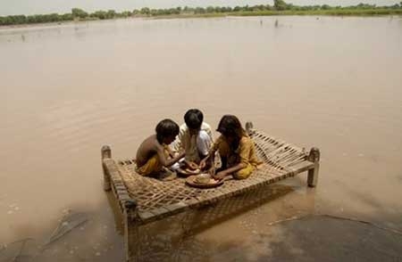 LHQ: Hàng triệu trẻ em Pakistan có nguy cơ nhiễm bệnh