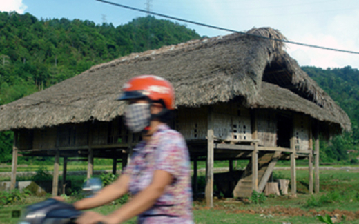 Cơ ngơi bề thế "đáng nghi" của "quan tỉnh nghèo" Hà Giang