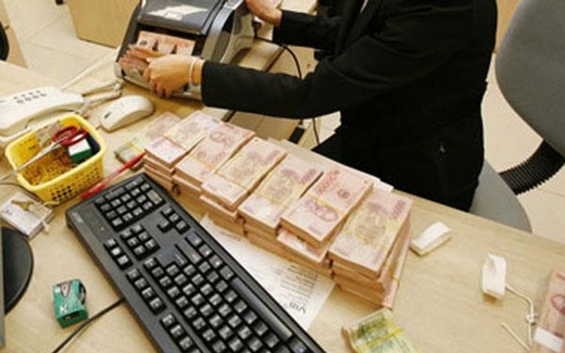 "Bóng ma” nợ xấu đè nặng lợi nhuận