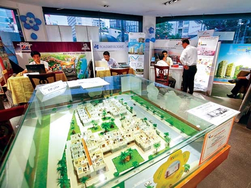 Vì sao ngân hàng thừa tiền nhưng không cho vay?