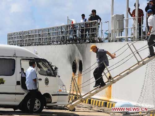 Nhật thả thủy thủ nhưng vẫn giữ thuyền trưởng TQ