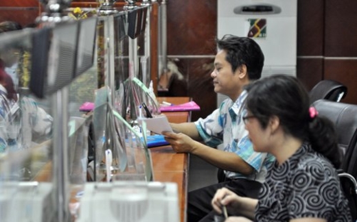 Ông lớn ngân hàng 'hết chịu nổi' lãi suất cao