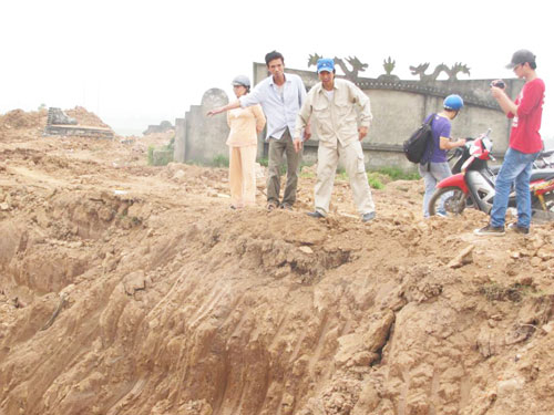 Lại chuyện mộ “biến mất”!