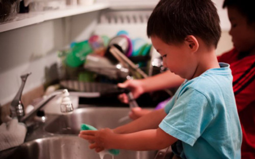 Kinh ngạc khi thấy người Đức dạy con tự lập