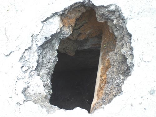 Không kiểm soát được “hố tử thần”