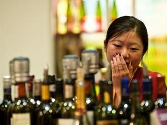 Châu Âu cảnh báo Bắc Kinh về các biện pháp bảo hộ rượu vang