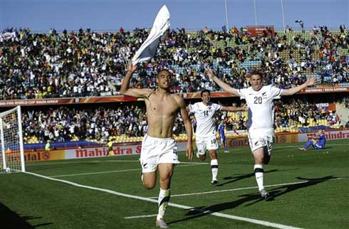 Slovakia đánh mất chiến thắng vào phút chót