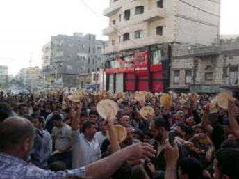Quân đội Syria tăng cường áp lực lên các thành phố nổi dậy