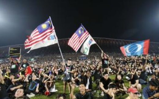 Malaysia: Hơn năm chục ngàn người biểu tình phản đối bầu cử gian lận