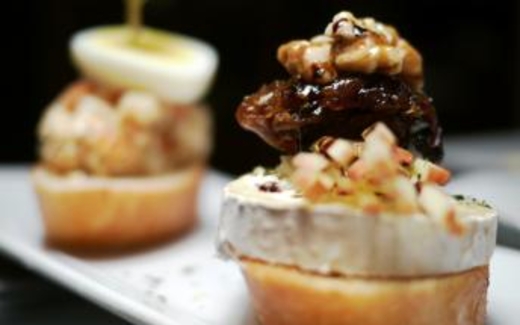 Nước Pháp : Vương quốc của nghịch lý ẩm thực