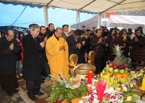 Thông báo của Hội Người Việt Nam tại Ba Lan yêu kính đạo Phật.