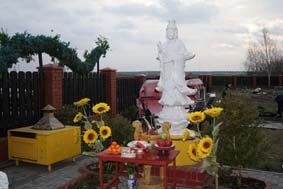 Ông Bùi Anh Thái xây chùa Thiên Phúc.