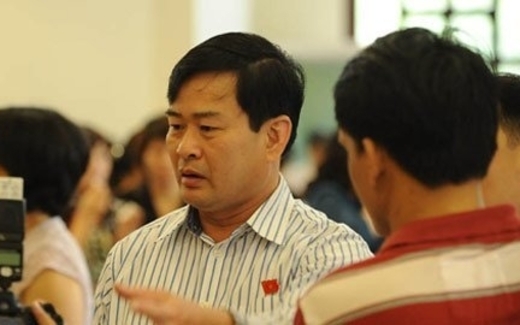 Công khai gì, sếp 'ăn' tiền tỷ không ai biết