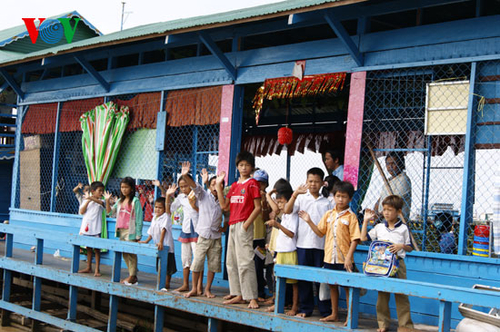 Trường Việt Nam ở Biển Hồ