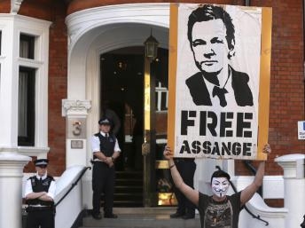Mỹ bác bỏ khái niệm "tỵ nạn ngoại giao" dành cho ông chủ Wikileaks