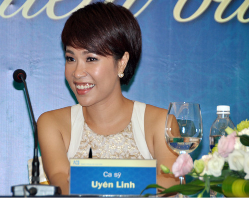 Sao Việt: Từ "bất công vì hát nhép" đến "chết trên sân khấu"