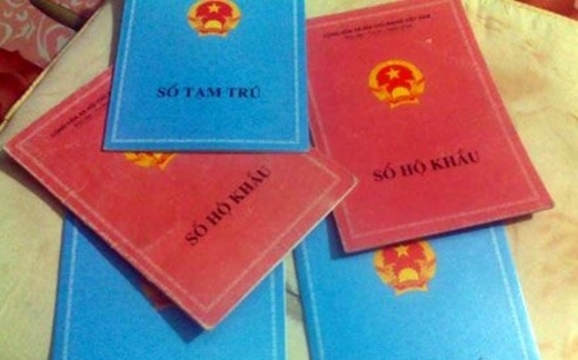 Bố mẹ chết, con mới được nhập khẩu nhà bà?