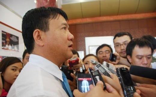 Ông Đinh La Thăng không đủ kiếm để “trảm”