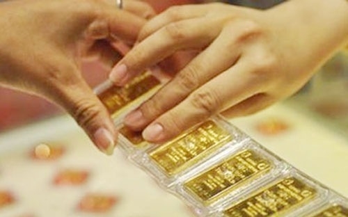 Thu hẹp chênh giá vàng: Chờ bột để gột nên hồ