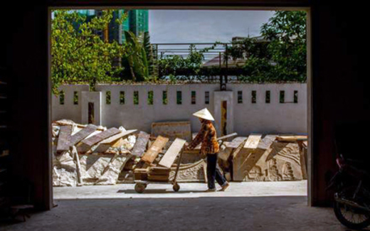Kinh tế nguy cơ rơi vào vòng luẩn quẩn vì nợ xấu