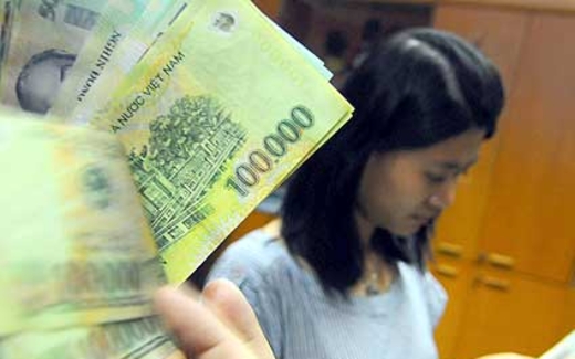 1/1/2014: Lương tối thiểu lên đến 2,7 triệu đồng/tháng