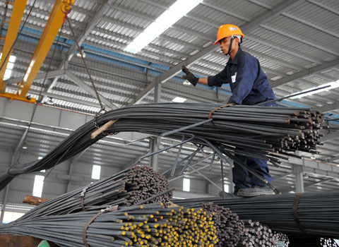 DN thép trong bước đường cùng