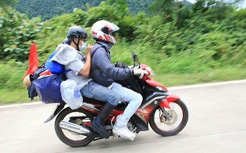 Bộ Tài chính thúc giục thu phí xe máy