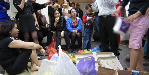 Bị bắt chẹt ở tòa nhà Keangnam