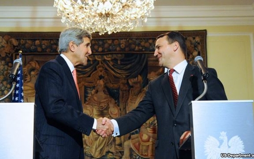 Ngoại trưởng Mỹ công du Ba Lan