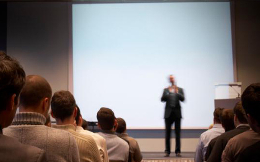 Phát ngôn và lập ngôn