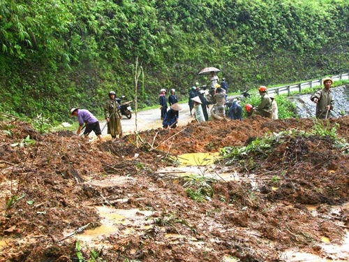 11 người chết do mưa lũ