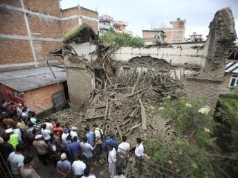 Động đất tại biên giới Ấn Độ và Nepal, ít nhất 53 người thiệt mạng