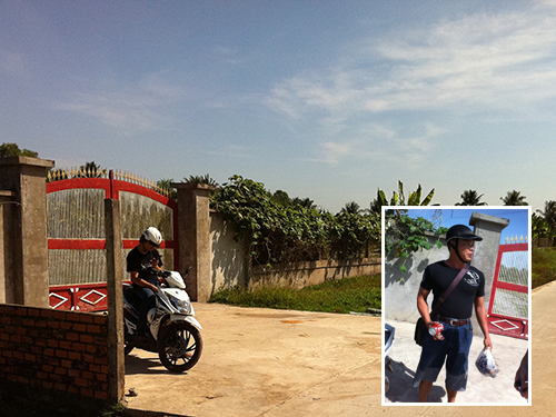 Trang trại có nhiều... người lạ