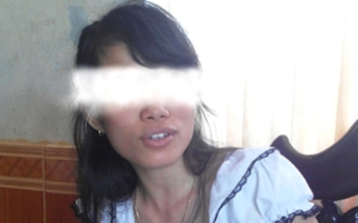 Sang Nga lao động 'chui': Muốn về nước phải 'chuộc thân'