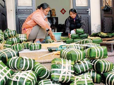 Buôn quà Tết Việt sang Tây